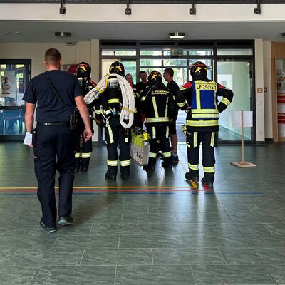 170926 Feuerwehr mit Beobachter